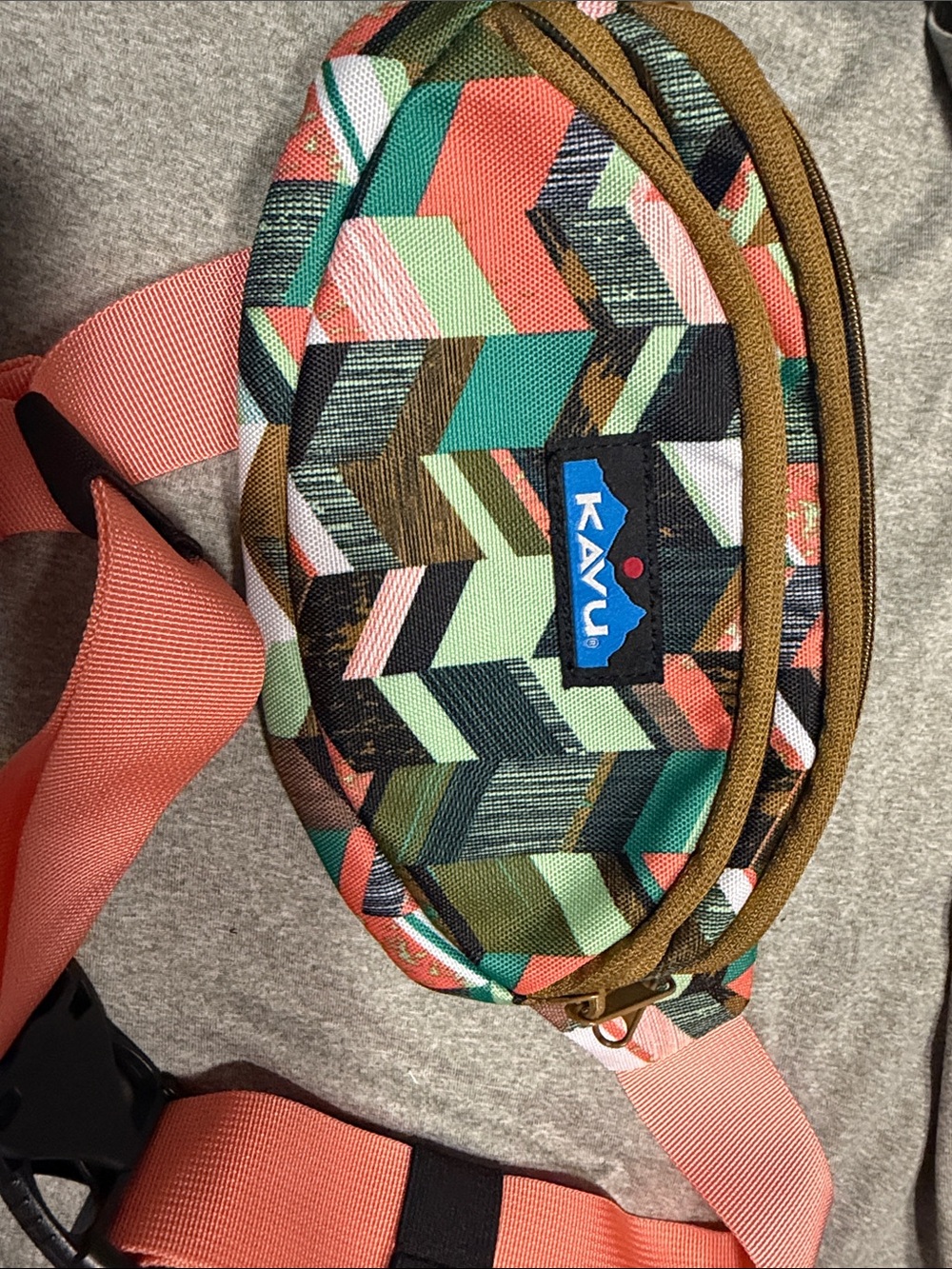 Kavu Chevron Pattern Waist Bag in Coral, Teal, Olive, Black